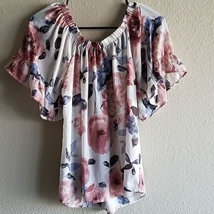 Flowy short sleeve